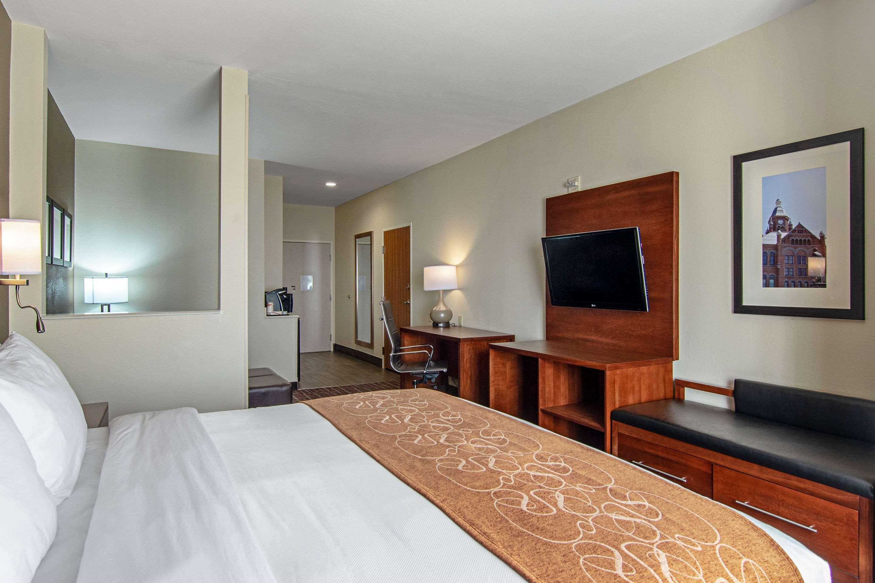 Comfort Suites Nw Dallas Near Love Field Exteriér fotografie